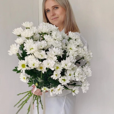 Букет «Ромашка» — свежесть белых хризантем в деревенском стиле Барнаул Алтайский край Букет «Ромашка» — свежесть белых хризантем в деревенском стиле Барнаул Алтайский край