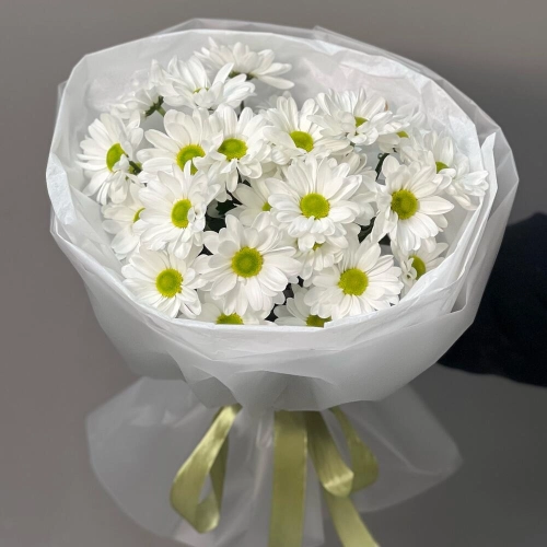 Букет «Ромашковый» – нежные белые хризантемы в деревенском стиле Барнаул Алтайский край