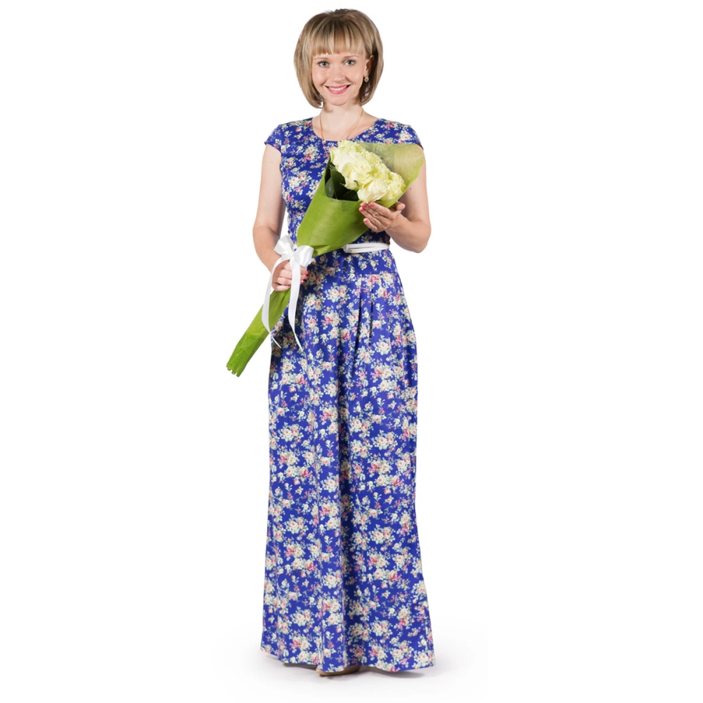 Букет из 11 белых роз в фетре Букет из 11 белых роз в фетре