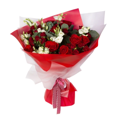 Контрастный букет «Рандеву» – красные розы и белые эустомы Барнаул Алтайский край Контрастный букет «Рандеву» – красные розы и белые эустомы Барнаул Алтайский край