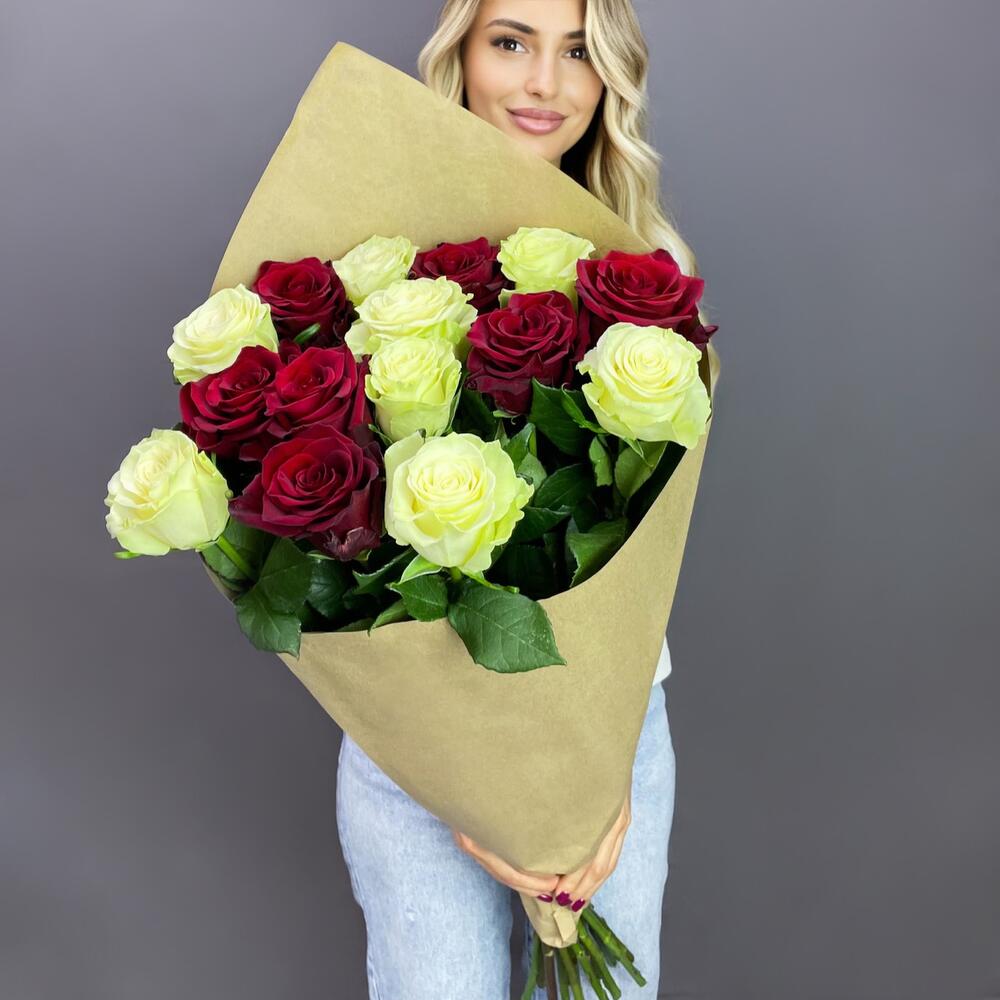 Букет «Инь-Ян» – гармония страсти и чистоты Барнаул Алтайский край